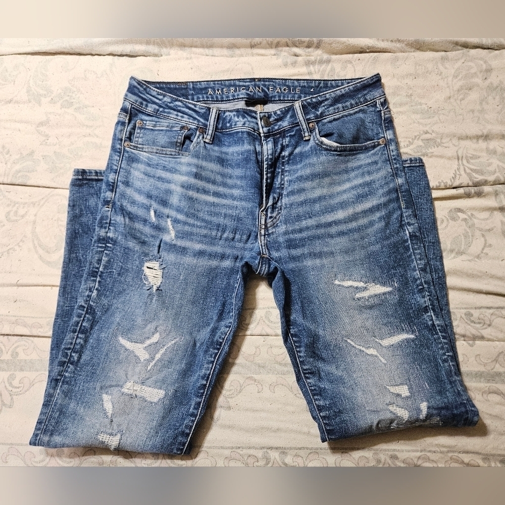 Men's American Eagle Distressed Cozy Airflex Straight Leg Jeans! - Picture 2 of 7